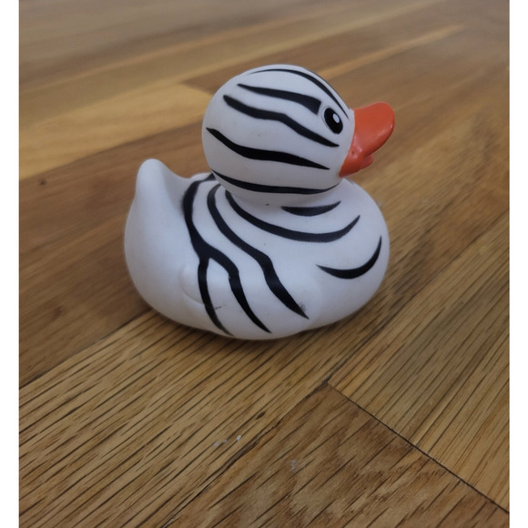 Infantino Zebra Rubber Duck Baby Bath Toy Black White Orange Beak #206590A - Picture 5 of 7